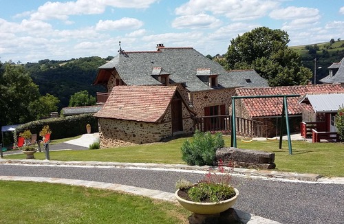 Maleville House | Maison de Campagne Avec spa Dans L'ouest Aveyron