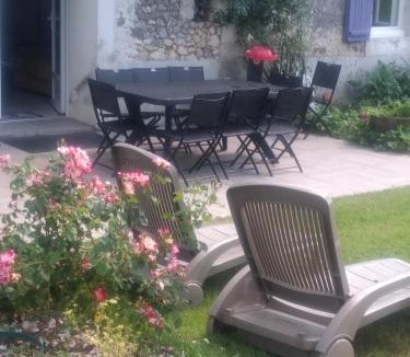 Pillac House | Maison de campagne à la ferme