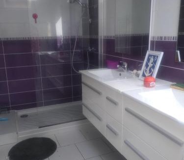 Pillac House | Maison de campagne à la ferme