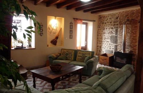 Nizerolles House | Maison de campagne avec animaux acceptés à Nizerolles - FR-1-489-137