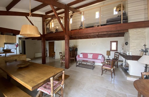 Villeneuve House | Maison de Campagne en Provence