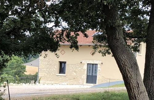 Simorre Cottage | Maison de Campagne Entièrement Rénovée en Pleine Nature Gersoise