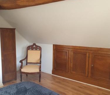 Poinsenot Apartment | Maison de campagne