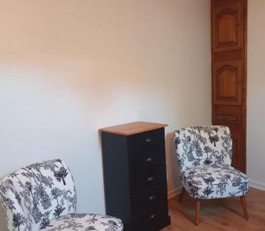 Poinsenot Apartment | Maison de campagne