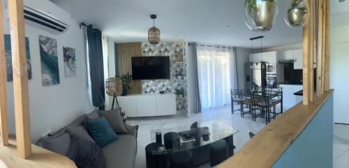 Tourrettes House | Maison de campagne