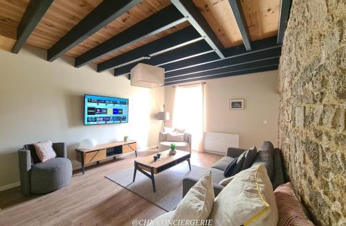 Saint-Michel-Mont-Mercure House | Maison de campagne HDH - Charme et moderne - Proche du Puy duFou