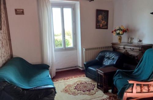 Panjas House | Maison de campagne Les Chênes.