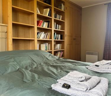 Crouttes House | Maison de campagne Normande en briques rouges