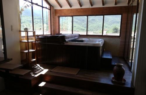 Espira-de-Conflent House | Maison de caractère avec jacuzzi entre mer et montagne à Espira de Conflent