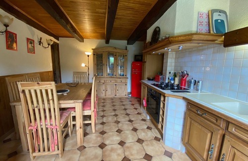 Ayssenes Cottage | Maison de Caractère Dans un Hameau Proche des Lacs du Lévezou/Villefranche