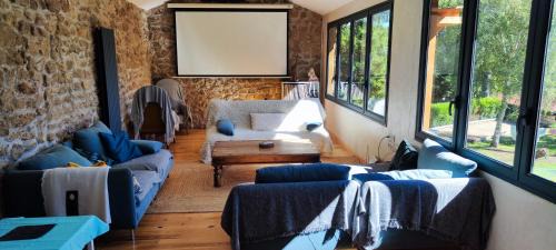 Viverols Villa | Maison de caractère