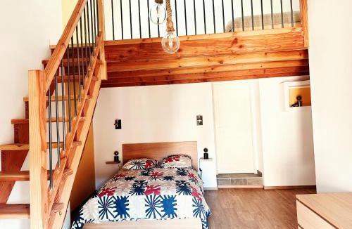 Nant Apartment | Maison de caractère rénovée, au calme, 8 personnes
