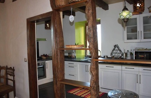 Prudhomat House | Maison de Cathy: maison d'ardoises