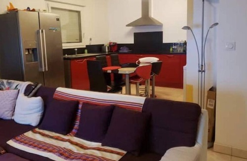 Charmes-sur-Rhone House | Maison de Charmes, Cadre de Rêve