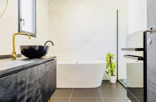 Tignieu-Jameyzieu House | Maison de Charme