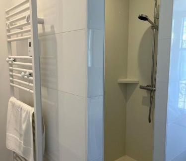 Saint-Malo-du-Bois House | Maison de charme rénovée