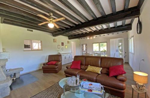 La Ferte-en-Ouche House | Maison de charme à Monnai, animaux acceptés, jardin et terrasse - FR-1-497-214