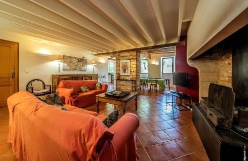 Aussac House | MAISON DE CHARME - 250m2 - CALME - JARDIN