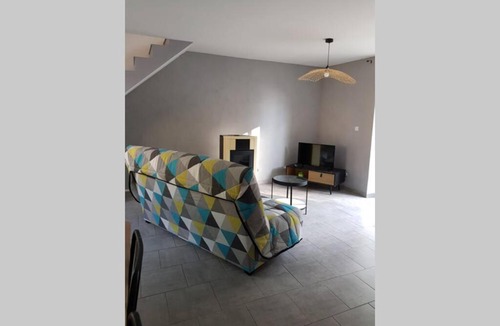 Chammes House | Maison de charme avec cour fermée et Wi-Fi