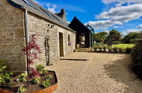 Guerlesquin House | Maison de Charme avec Spa Privatif & Jardin en Pleine Nature - Plages à moins de 20min