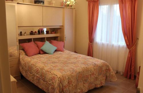 Neuvic House | Maison de charme avec jardin clos et animaux admis, Neuvic - FR-1-616-110