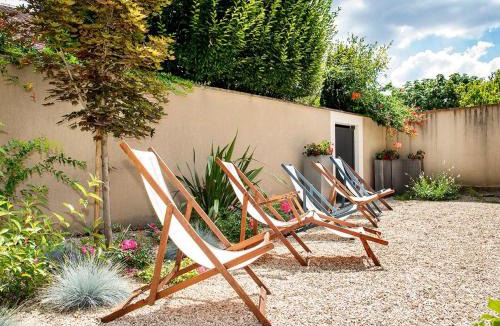 Deols House | Maison de charme avec terrasse, parking et équipements bébé à 5 min de Châteauroux - FR-1-591-167