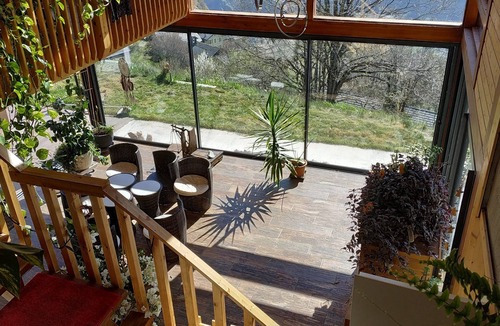 Dorenaz House | Maison de charme dans la nature avec piscine face aux Alpes