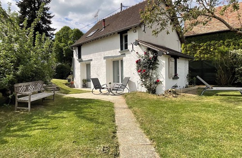 Abondant House | Maison de charme entre campagne et forêt.
