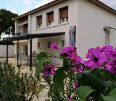 Castries House | Maison de charme