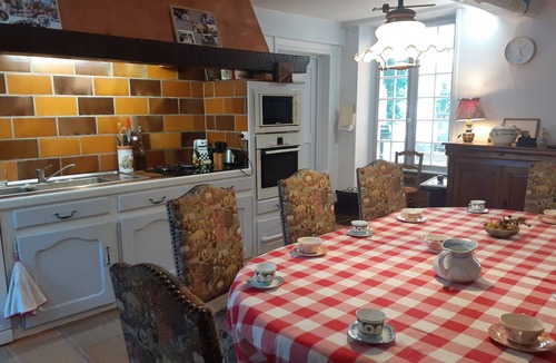 Charlieu House | Maison de Charme