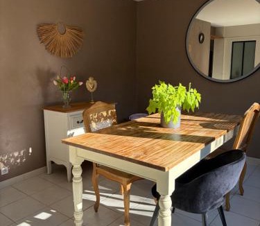 Parigne-lʼEveque Villa | Maison de charme 3 chambres proche 24h du Mans