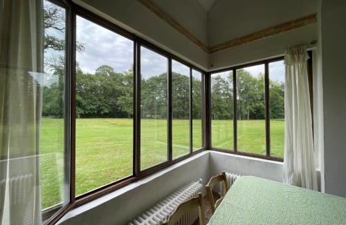 Sainte-Montaine House | Maison de Charme en Sologne avec Étang Privé, Grand Parc et Cheminée - FR-1-586-37