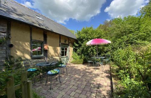 Sainte-Opportune House | Maison de charme normande avec jardin et WiFi - FR-1-497-220