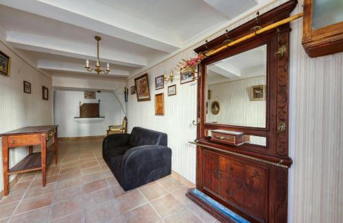 Alignan-du-Vent House | Maison de Choubaka