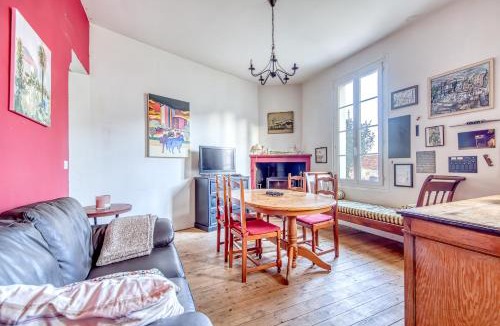 Mortagne-sur-Gironde House | maison de famille