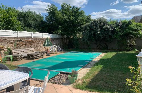 Saint-Mars-d'Outille Villa | Maison de famille