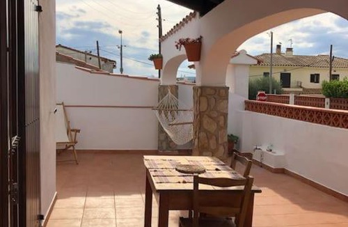 L'Escala House | Maison de famille bord de mer La casita blanca