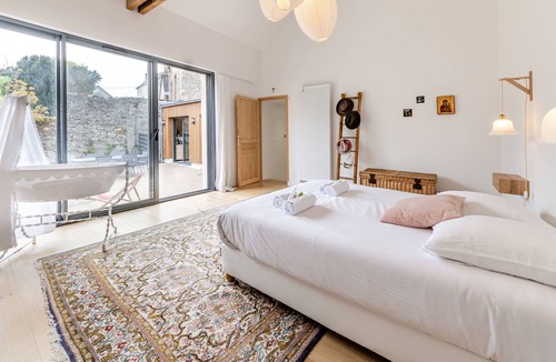 Laval House | Maison de famille chaleureuse