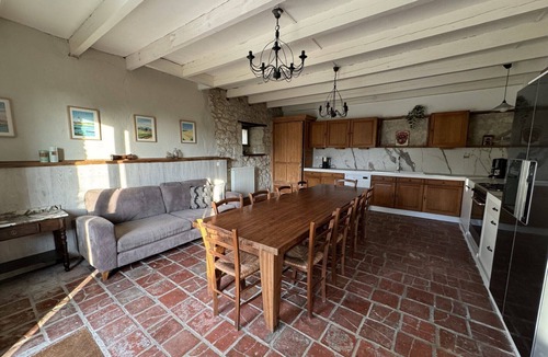 La Sauvetat-du-Dropt House | Maison de Guillegorce - Large house with private pool in the countryside