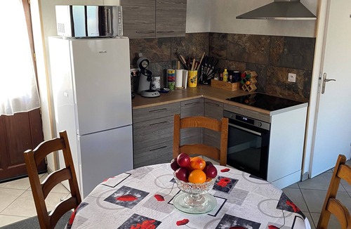 Pierrefitte-sur-Loire House | Maison de Campagne