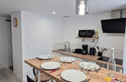 Saint-Amand-sur-Sevre House | Maison de Bourg St Amand 5pers 15min Puy du Fou