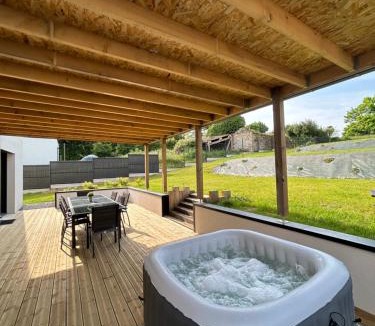 Arzal House | Maison de l'écluse
