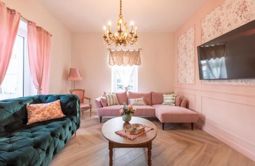 Saint-Georges-de-Montaigu House | Maison de L'Apothicaire