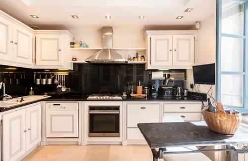 Uzes Apartment | Maison De L'Ecrivain