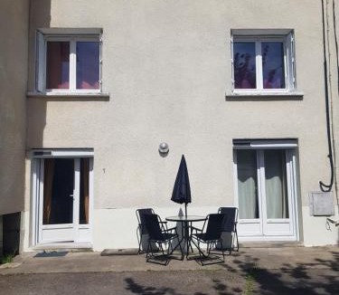 Beaune-les-Mines Apartment | Maison de l'harmonie à Limoges