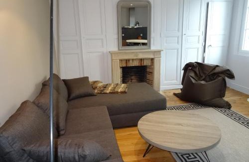 Chartres Apartment | Maison de L'Octroi