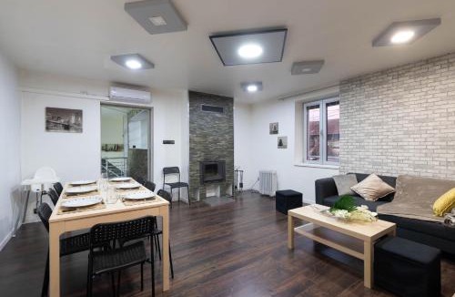 Bourgoin-Jallieu House | Maison de la Bourbre - Proche Hypercentre