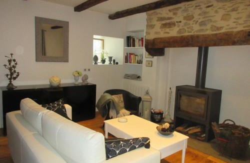 Calmont House | Maison de la Carrérie, gîte de charme à Calmont près de Rodez