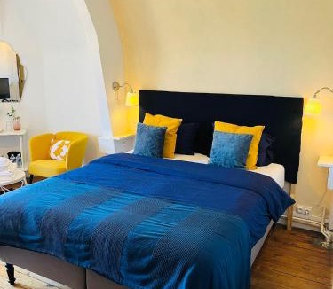 Cosne-d'Allier Bed & Breakfast | Maison de la Comtesse