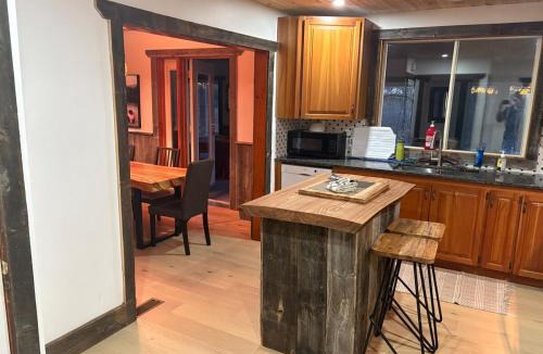 Pinehouse House | maison de la Ferme